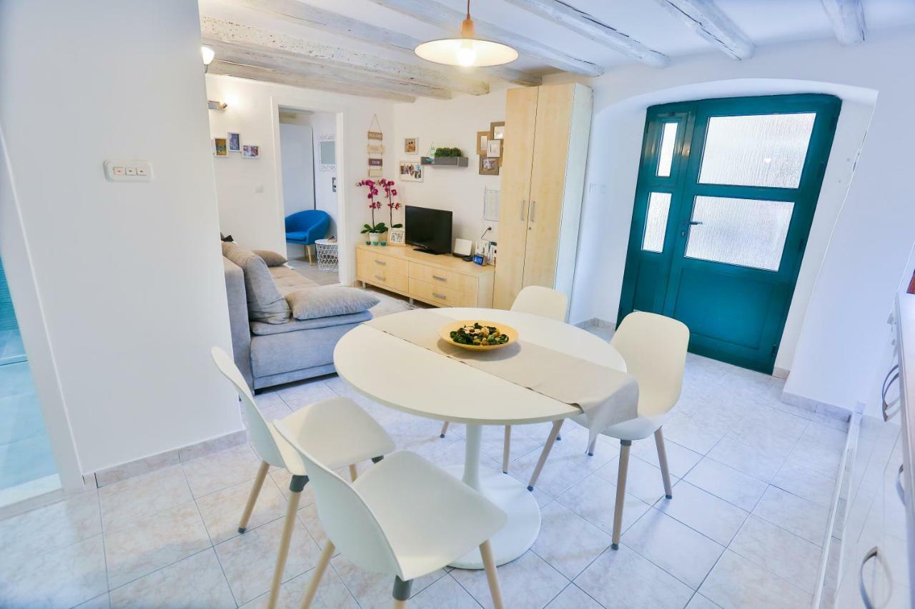 Apartman Dioniz Split Luaran gambar
